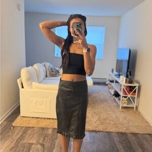 Elegant Black Leather Skirt